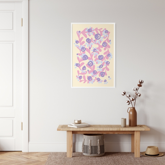 Poster de um padrão floral orgânico com flores e folhas numa paleta de cores pastel que inclui tons de rosa, roxo e azul. 1